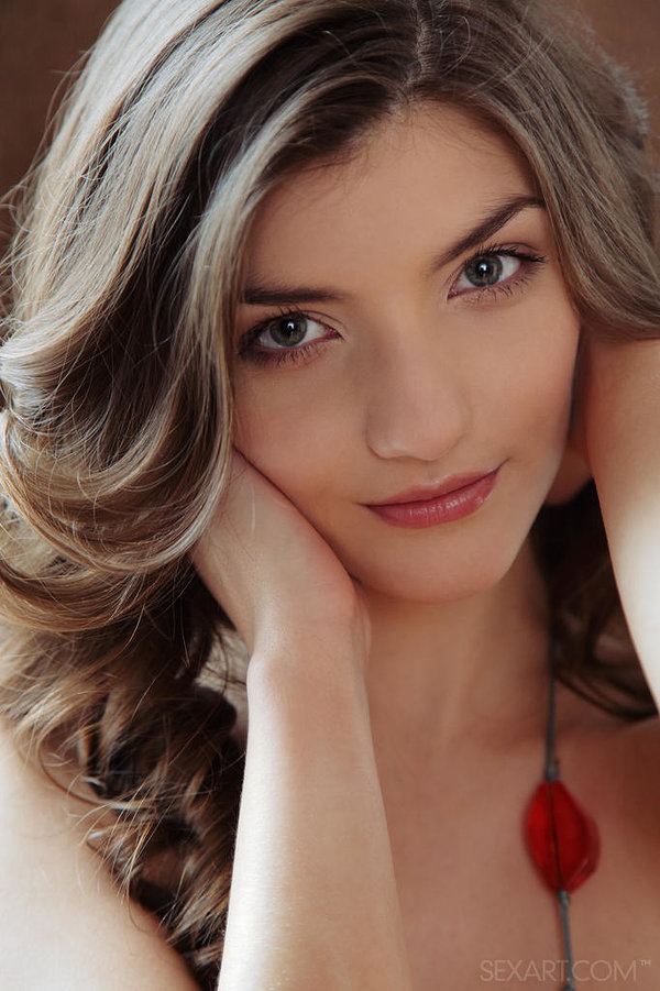 Елена, 22 года, 1 размер груди